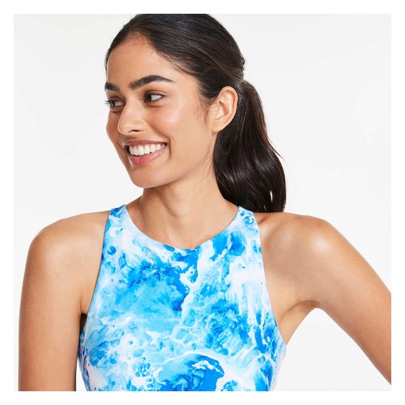 JOE FRESH Active Crop Tank Top with built-in bra and cups - Picture 3 of 5